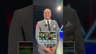 #RoyWoodJr brings a new meaning to a picture is worth 1,000 words 😂