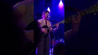 Lily Moore | Live Paris Les Étoiles | Hard days love | 11/06/2023
