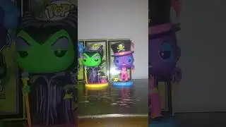 Funko Pop Blacklight Disney Villains (Hot Topic Exclusive)