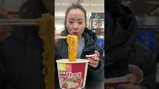 korean convenience store run