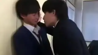 Yaoi - kissing