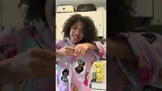 Amelia and her twin sister Mia’s night routine ￼