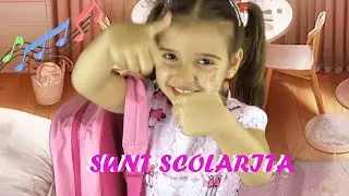 Sunt Scolarita 👧 Cantece pentru Copii 🎒 Povesti Animate