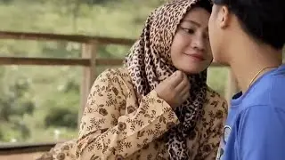 Layani nafsu Tante di Saung