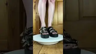 Goth Platforms for summer!💀🖤 