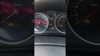 Хороший заряд АКБ, робот Opel Astra H