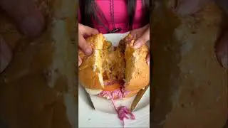The Juicy Lucy Burger | Cafe Delhi Heights | 