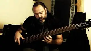 Stevie Ray Vaughan - Riviera Paradise - Buddy Walkin Bass Solo