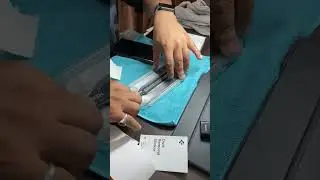 Spigen screen protector for iphone 15, check how to apply at home #appleiphone #iphones