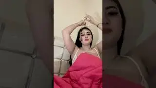 A widow with one child is really cool