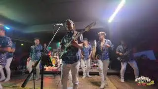 Los Chavos JG - UN MEXICANO ENAMORADO EN NEW YORK (Bachata) En Vivo