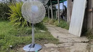 Smash Deluxe Arlec Stand Fan
