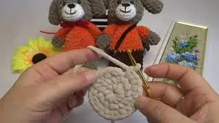 Полный МК Вязаная собачка из плюша.