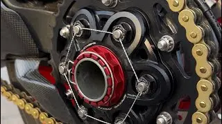 My Ducati Panigale gets a Super light sprocket and Chain UPGRADE 🔥