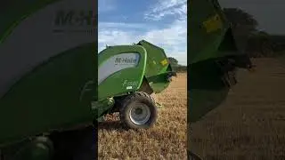 How a bale is made ? - John Deere 6130R Mchale F5500 