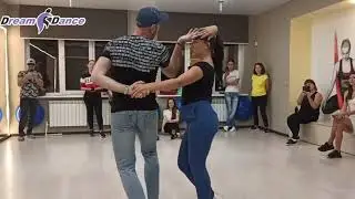 Бачата  (Bachata) в Энгельсе. Перри и Мария.