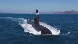 Submarino Surcoreano, oceánico SSB-085 , 3800 tns y misiles de 400kms de alcance MS y MM.