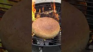 Pane sul barbecue. BBQ #shorts #bbq