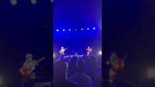 Harry fuckin styles? 🤔 tenacious D at OVO Hydro Glasgow 9th may 2024 👌🏼