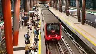Metro de Santiago: Trenes Alstom NS-74, NS-93 y NS-16 en linea 5 (Día de estreno de Ns-16)