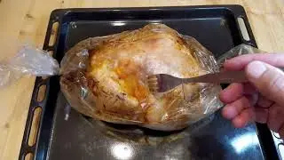 Курица в рукаве. Рецепт курицы в духовке.