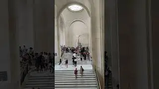Ника Самофракийская. Богиня Победы в Лувре #louvre #paris