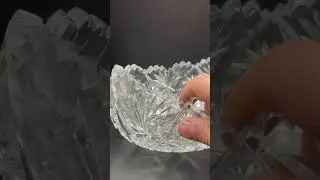 Хрустальная ваза.