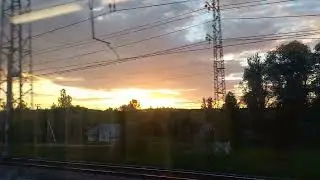 Закат из окна электрички