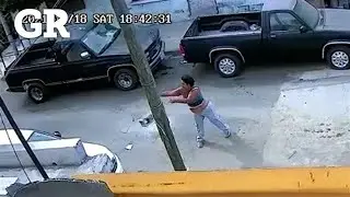 Otro ataque de la vecina 