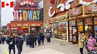 4K🇨🇦 Discover CANADA - NIAGARA FALLS Clifton Hill Entertainment Attractions and Falls Walk 4K