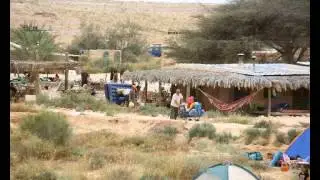 Rhythm in The Desert - מצגת מסיבה במדבר חאן בארותיים
