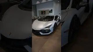 2024 Lamborghini Revuelto v12 phev 
