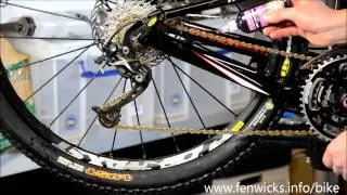 How to use Fenwick's Wet Weather Lube