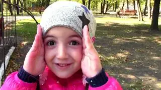 Маша и Ваня играют в прятки