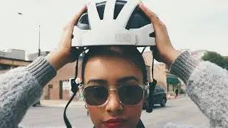 Cruising Through The Streets of Chicago | With The FEND One Folding Helmet