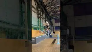 Super hyped on this new trick 😃❤️🛹 #skateboardingisfun #skateboard #skate #skateboarding