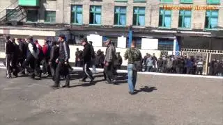Конкурс строевой песни в колонии строго режима / Song contest in prison