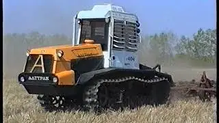 Алтайский тракторный завод Т-404 и ВТ-150Д в Поспелихе с культиватором 15.05.2003