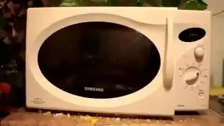 ВЗРЫВ яйца в микроволновке прикол 2016