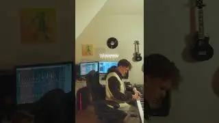 just some simple synth chords