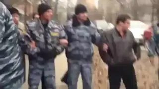 ЧОП перегородил тротуар, Москва, Дубки, Тимирязев Парк, незаконная стройка нарушения