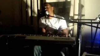 Mali Music - 'I Hate You' LIVE at Myke McKesey's Bday Bash