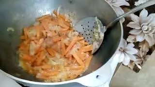 Плов из сейтана в казане, вегитарианский плов.