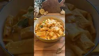 Brown Butter Sage Butternut Squash Mac & Cheese | the PERFECT fall dinner !! #shorts