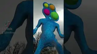 Popit siren head vs simpl siren head in my city viral video 
