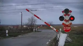 Spoorwegovergang Mircești (RO) // Railroad crossing // Trecere la nivel