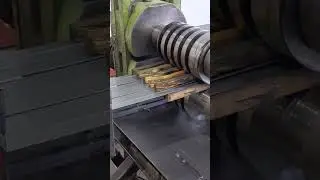 продольная резка на станке апр148, ХК сталь 07*198 мм в упаковочную ленту 07*20 мм без обрези.