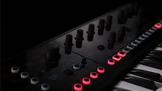 Roland JD-Xi Analog/Digital Crossover Synthesizer
