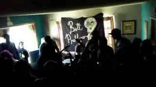 Butt problems house