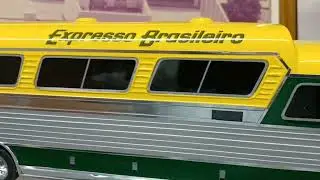 MINIATURA ÔNIBUS GMC FLEXIBLE ESC.1.32